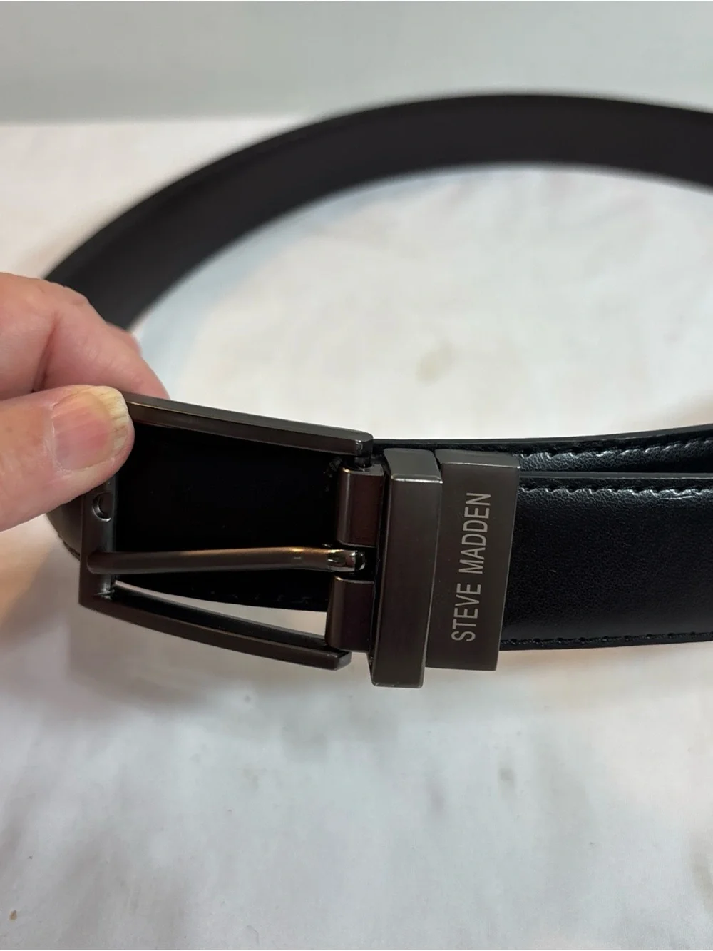 Steve Madden Men's black belt with metal buckle. 1137